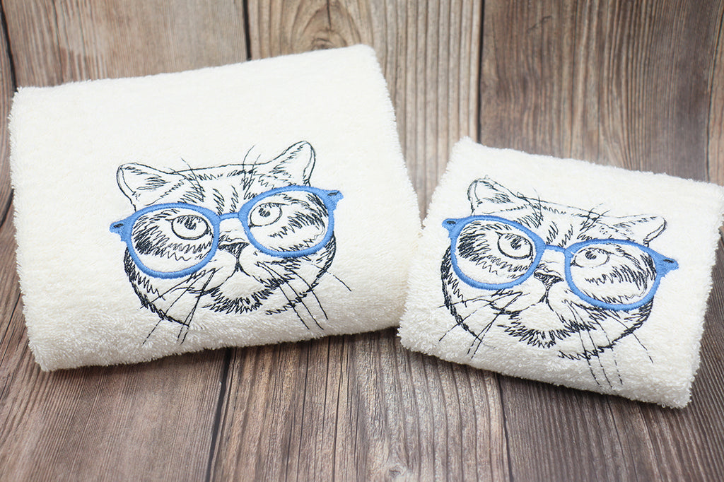 Asciugamani gatto con occhiali blu - Il filo di Arianna